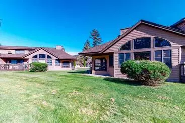 ホテル Mountain & Golf Retreat