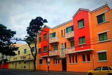 Отель Campos Gerais