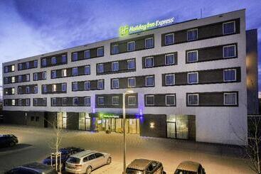 Hotel Holiday Inn Express Friedrichshafen, An Ihg