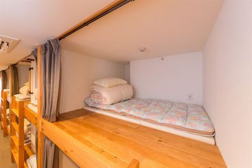 Отель Drop Inn Osaka