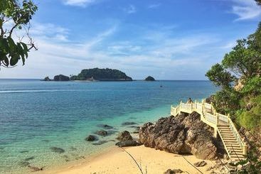 ホテル Kapas Island Resort