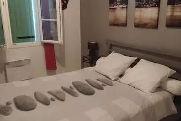 Bed and Breakfast Chambre Chez L Habitant