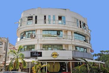 Hotel Oyo 70253 Salt House