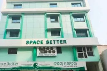 Hotel Space Setter