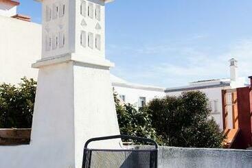 Pensione The Tiles House