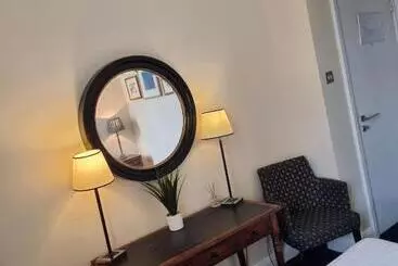 Hotel The Racquet Club