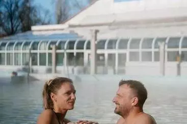 アパートホテル Thermal Resort Lendava