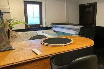 ペンション Casa Wellness Floreffe Jacuzzi