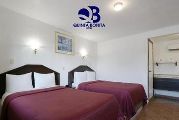 هتل La Quinta Bonita