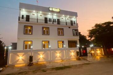 Shivalik Residency Hotel & Banquet Hall