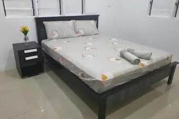 Hotell Single Room With Shared Kitchen And Living Room