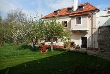 Pension (Hôtel basse catégorie) Domek Kata Matěje