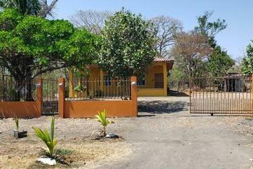 Пансион Cabañas Playa Guanico