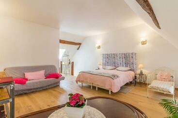 ベッドアンドブレックファースト Au Coeur Du Chat Perché