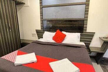 Hotel Phoenix,panvel