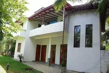 Pensió Eco Heaven Resort