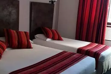 Hotelli Le Merle Blanc