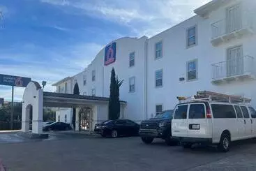 هتل Suites Dallas Tx Downtown