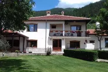 Majatalo къща за гости марияна