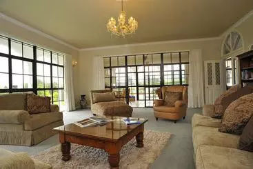 مبيت وإفطار The Pillars Retreat