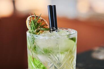 בית מלון כפרי Courtyard By Marriott Gdynia Waterfront