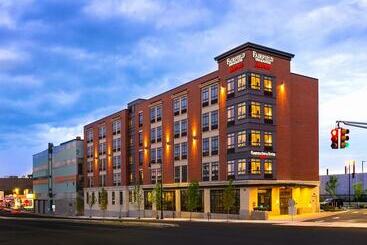 호텔 Fairfield Inn & Suites By Marriott Boston Cambridge