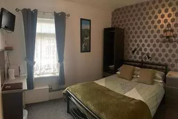 Hotel Hornby Villa B&b Couples & Families Only Central Location