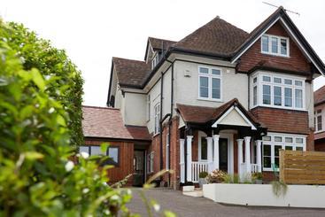 ホテル Lyndhurst House