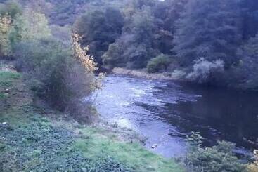 Bed and Breakfast Les Roches Restaurant & Chambre D Hotes