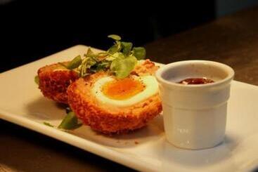 فندق صغير The Plough Inn