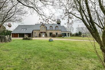 Bed and Breakfast Le Bouddha Du Lac