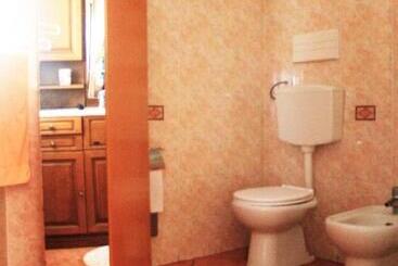 צימר Mansarda Fiorita