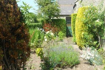 ベッドアンドブレックファースト The Old School House Mordington