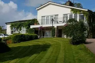 Clones Greenjoy B&b