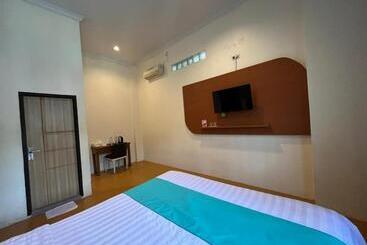 Front One Green Boutique Hotel Abepura