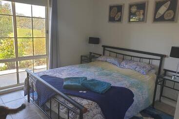 Emu Lodge Country Retreat