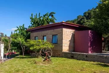 Majatalo Casal De Tralhariz   Turismo De Habitacao