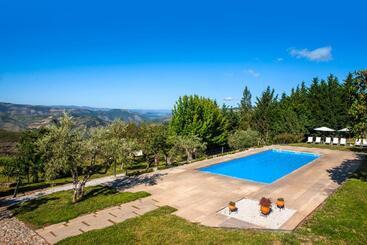 Pensione Casal De Tralhariz Turismo De Habitacao