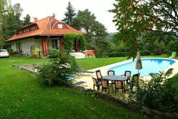 Majatalo Villa Blanka