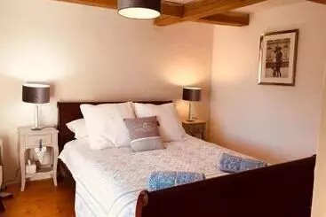 ベッドアンドブレックファースト Trevejean Chambre D Hotes De Charme