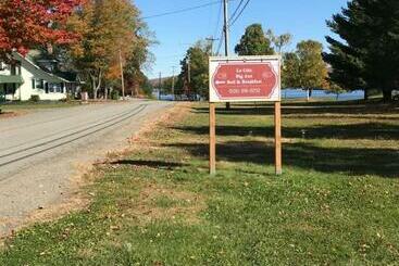 Big Axe Bed & Breakfast