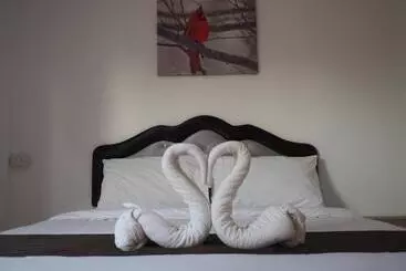 Majatalo Chomduen Phu Kao Resort