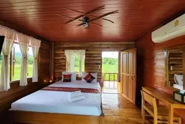 リゾートホテル Chill House Mae Sariang