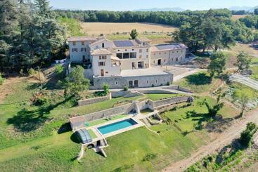 צימר Domaine De Combe Beluze