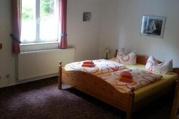 酒店 Obere Schweizerhütte