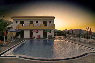 Pennystella Apartments