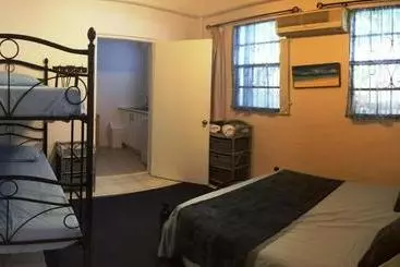 ユースホステル The Lodge   Antigua