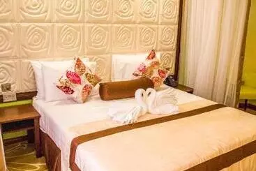 هتل Lake Naivasha Resort