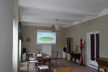 Hotel Domaine De Rochebelle