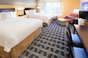 Otel Towneplace Suites By Marriott Laredo